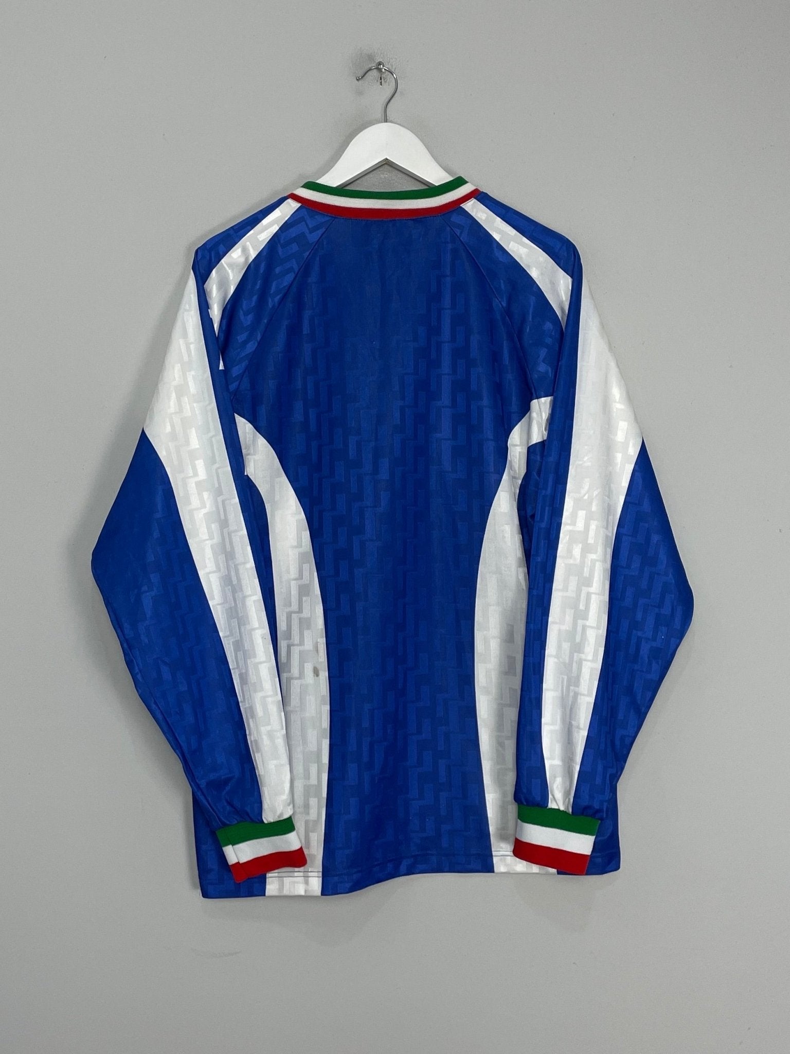Shop 1996/97 ITALY *PLAYER ISSUE* TRAINING SHIRT (XL) NIKE, classic football shirts, vintage football shirts & retro soccer jerseys at Cult Kits
