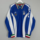 Shop 1996/97 ITALY *PLAYER ISSUE* TRAINING SHIRT (XL) NIKE, classic football shirts, vintage football shirts & retro soccer jerseys at Cult Kits