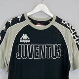 Shop 1996/97 JUVENTUS TRAINING SHIRT (L) KAPPA, classic football shirts, vintage football shirts & retro soccer jerseys at Cult Kits