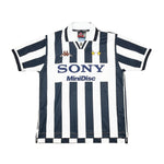 Buy 1996/97 JUVENTUS ZIDANE 21 HOME SHIRT (M) KAPPA ~ Free worldwide shipping available ~ Authentic Vintage Football Shirts from Cult Kits