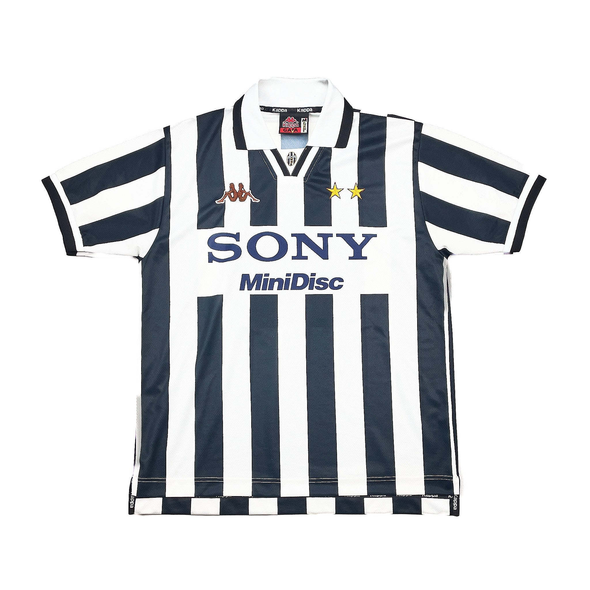Buy 1996/97 JUVENTUS ZIDANE 21 HOME SHIRT (M) KAPPA ~ Free worldwide shipping available ~ Authentic Vintage Football Shirts from Cult Kits