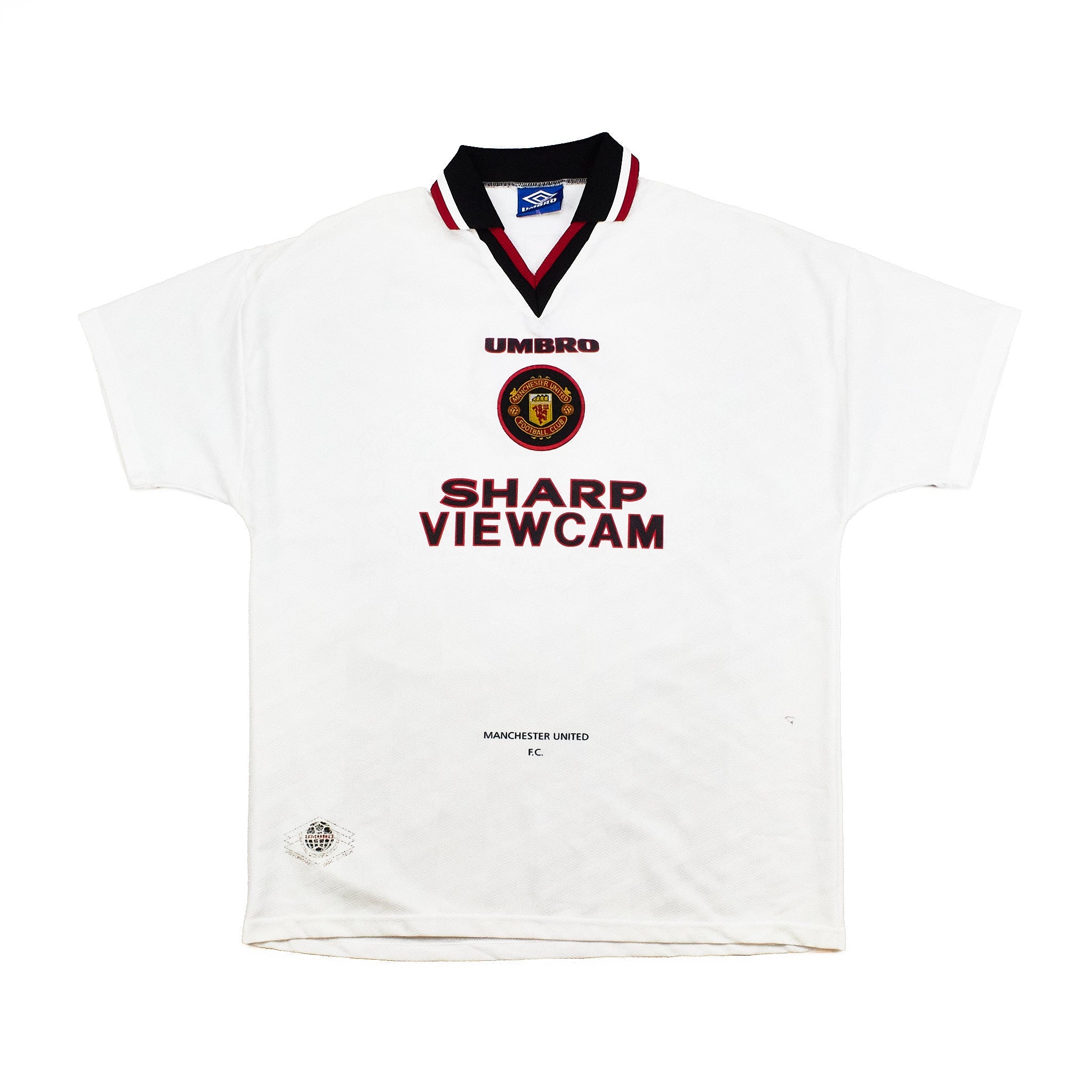 Buy 1996/97 Manchester United Cantona 7 Away Shirt (XL) Umbro ~ Free worldwide shipping ~ Authentic Vintage Football Shirts from Cult Kits