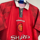 Shop 1996/97 MANCHESTER UNITED SOLSKJAER #20 HOME SHIRT (L) UMBRO, classic football shirts, vintage football shirts & retro soccer jerseys at Cult Kits