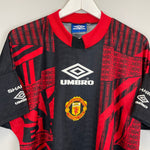 Shop 1996/97 MANCHESTER UNITED TRAINING SHIRT (L) UMBRO, classic football shirts, vintage football shirts & retro soccer jerseys at Cult Kits