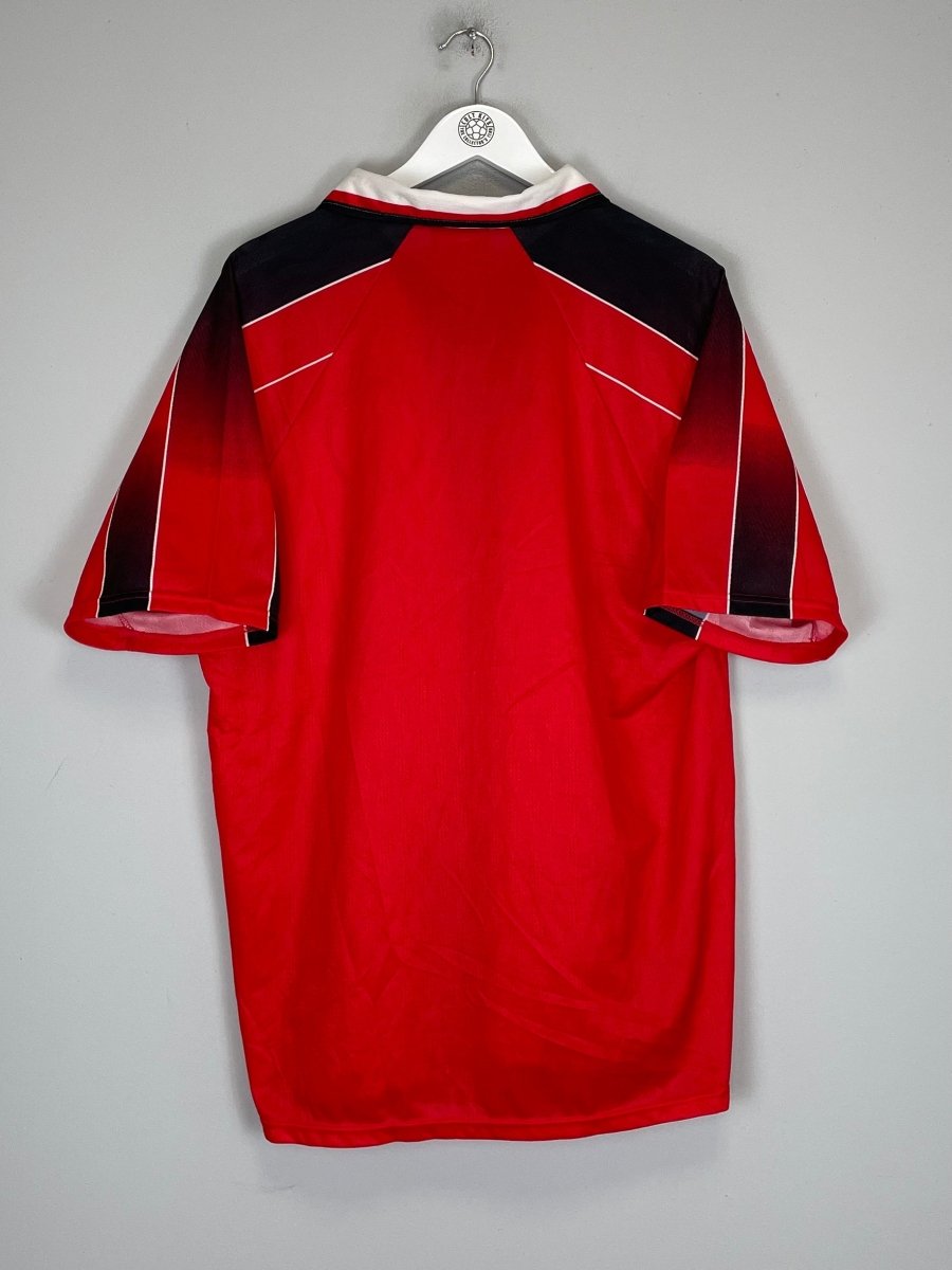 1996/97 NOTTINGHAM FOREST HOME SHIRT (XL) UMBRO - Cult Kits - XL - Buy Vintage Football Shirts, Authentic Retro Football Shirts For Sale, Classic Football Shirts & Soccer Jersey