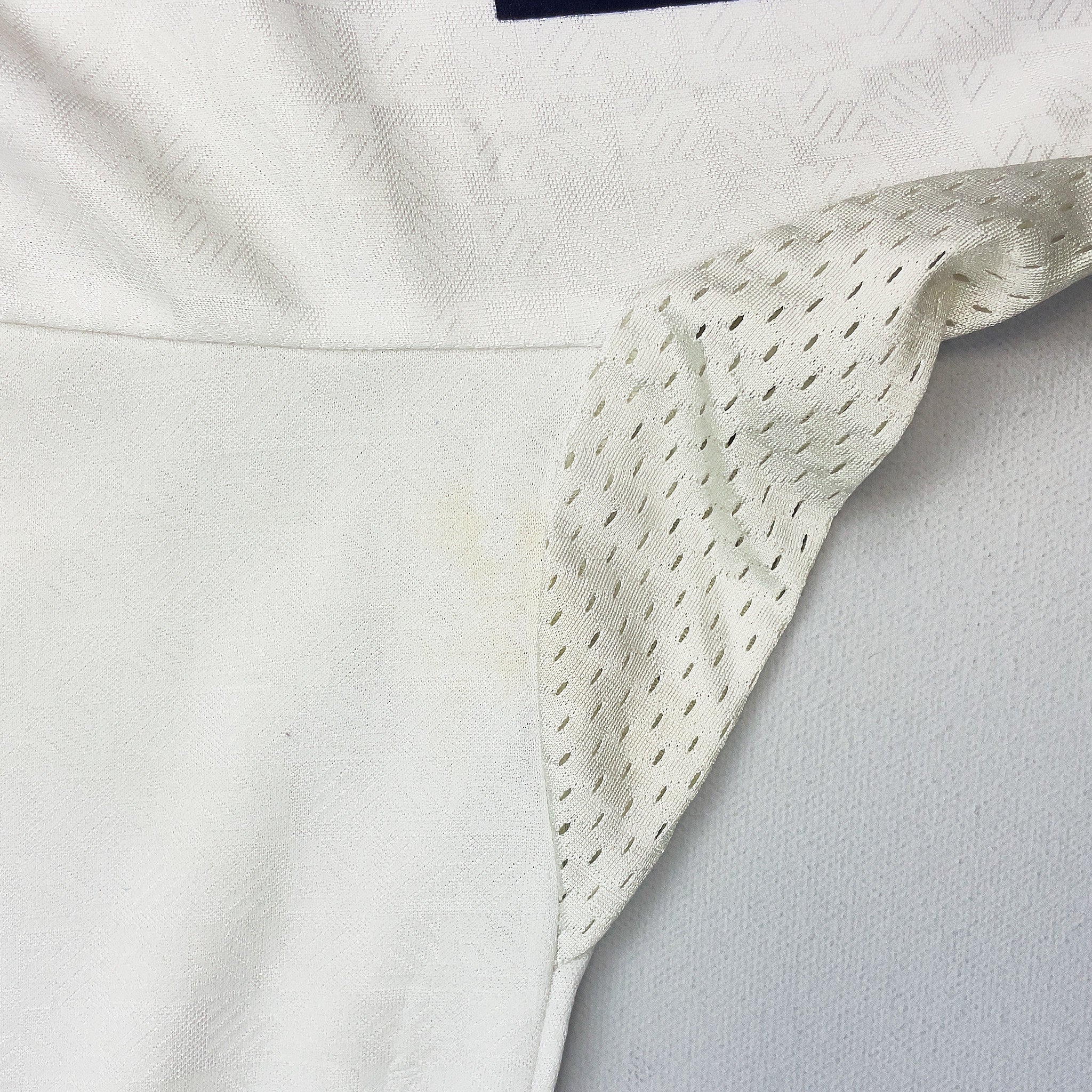 Buy 1996/97 Pachuca Home Shirt (XL) Puma ~ Free worldwide shipping available ~ Authentic Vintage Football Shirts from Cult Kits