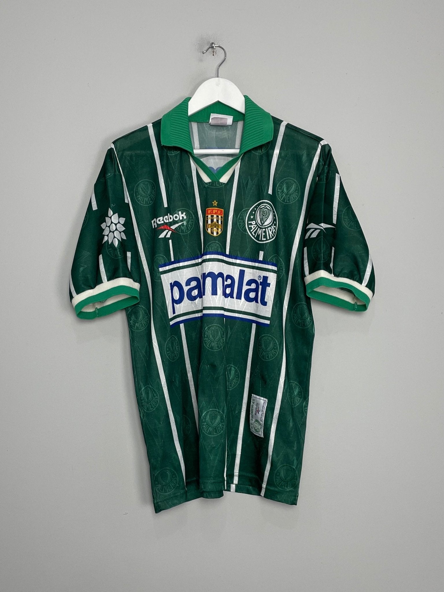 Shop 1996/97 PALMEIRAS #10 HOME SHIRT (M) REEBOK, classic football shirts, vintage football shirts & retro soccer jerseys at Cult Kits