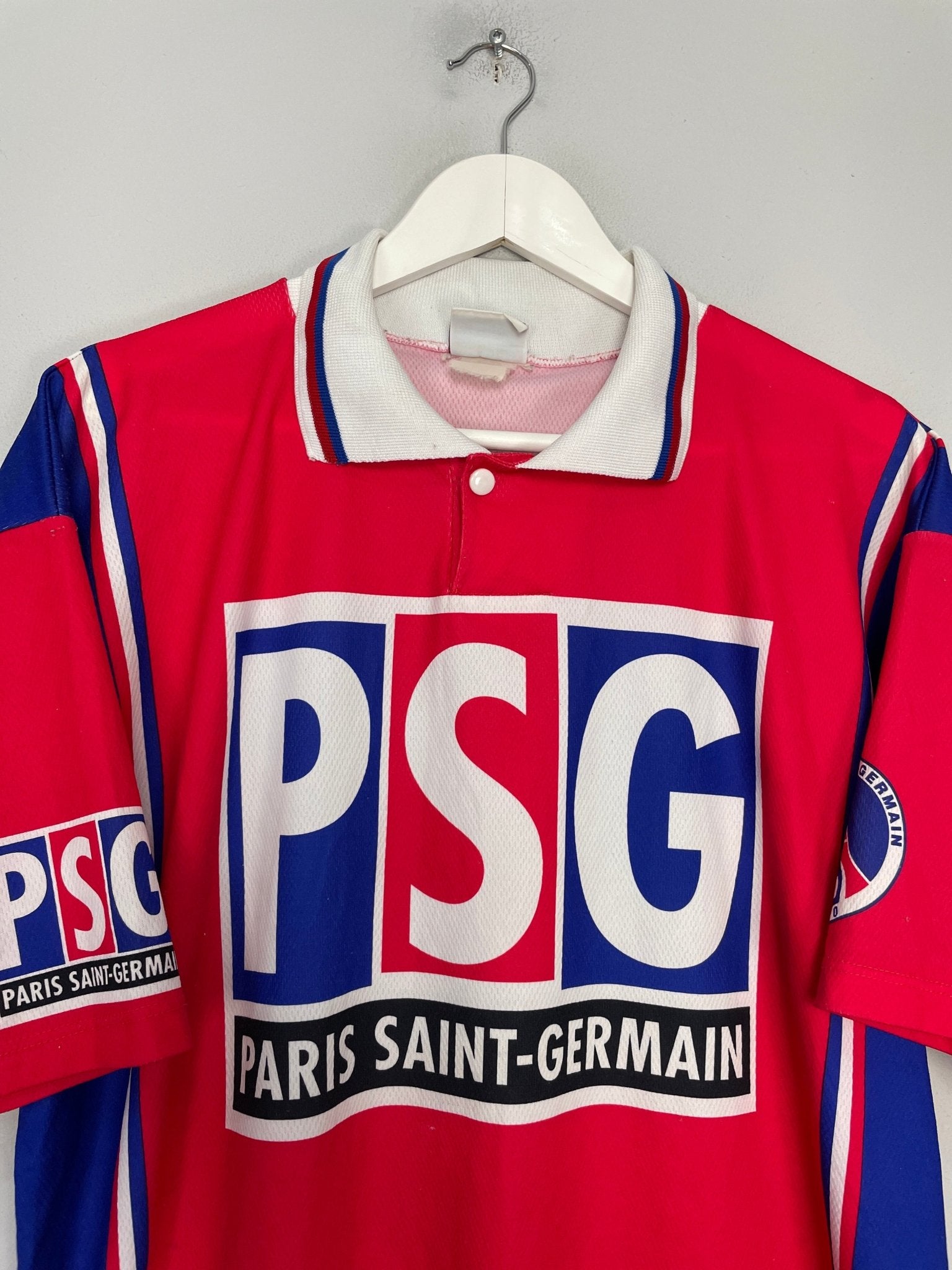 Shop 1996/97 PSG TRAINING SHIRT (M) OM, classic football shirts, vintage football shirts & retro soccer jerseys at Cult Kits