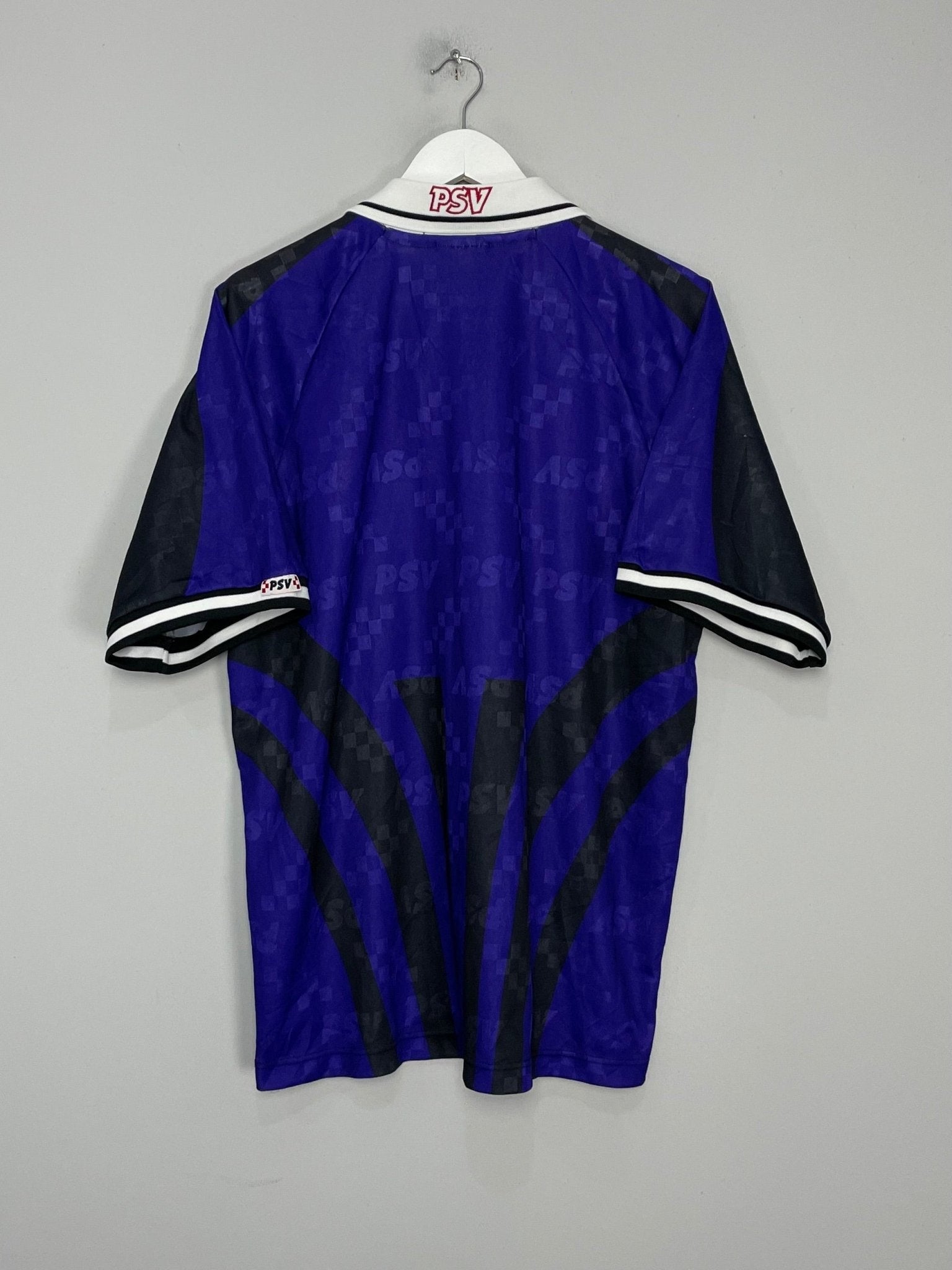 Shop 1996/97 PSV AWAY SHIRT (XL) NIKE, classic football shirts, vintage football shirts & retro soccer jerseys at Cult Kits