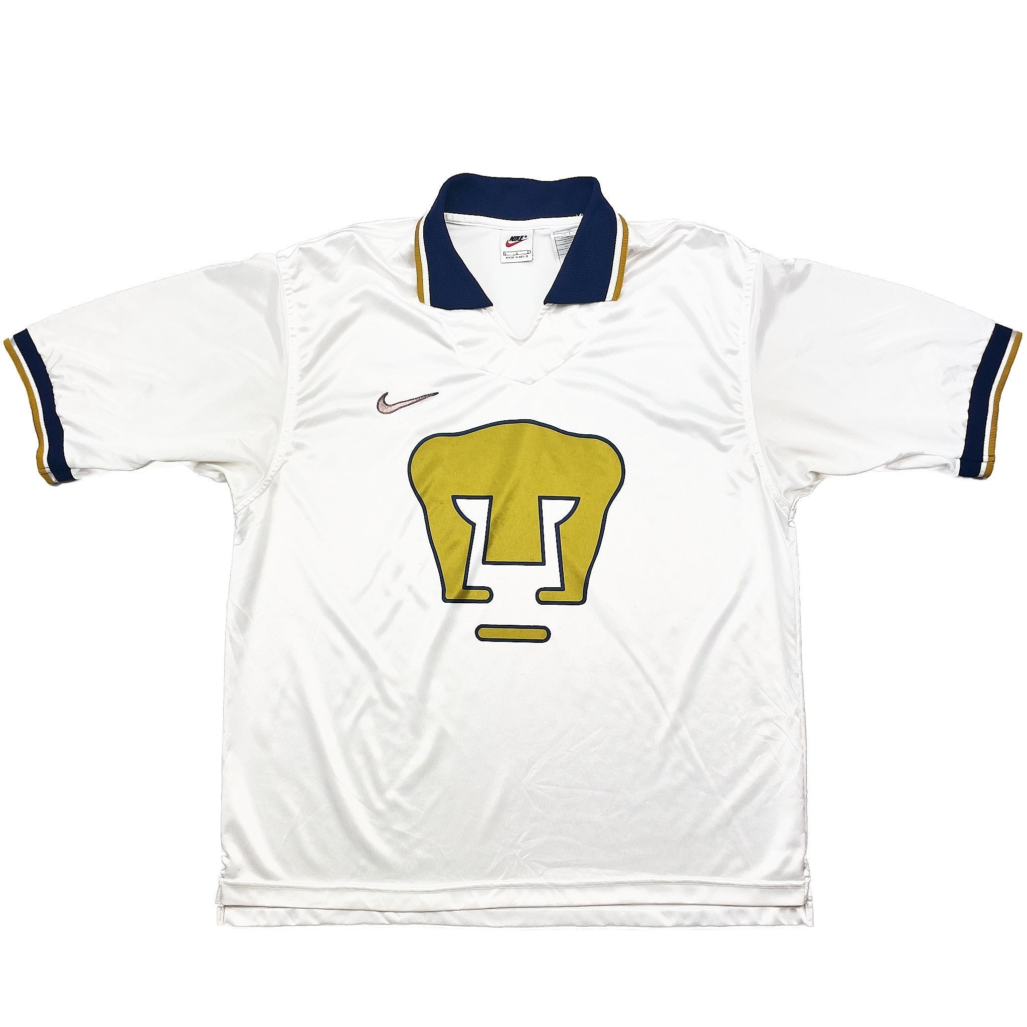 Buy 1996/97 UNAM Pumas Away Shirt (L) Nike ~ Free worldwide shipping available ~ Authentic Vintage Football Shirts from Cult Kits