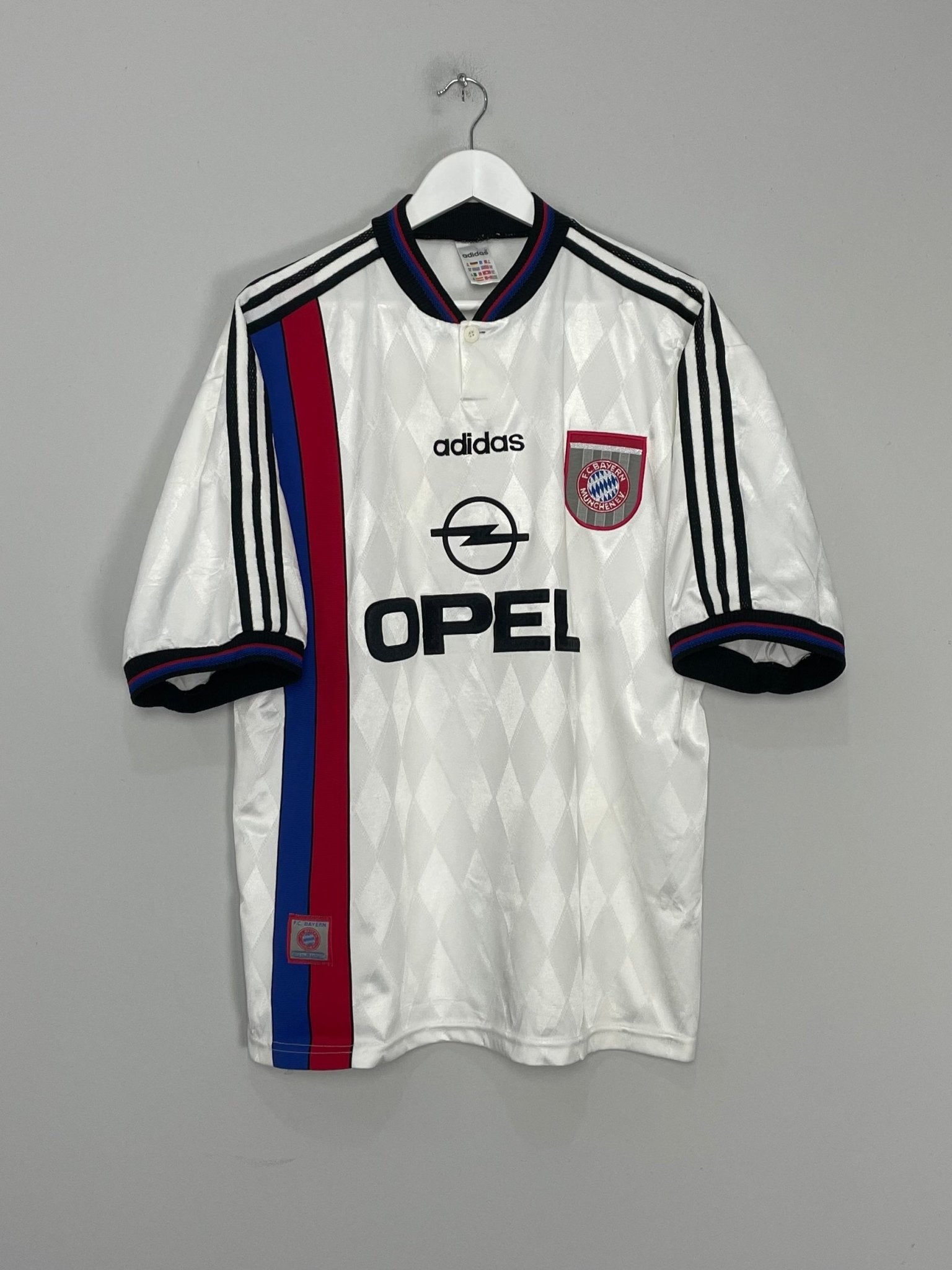 Shop 1996/98 BAYERN MUNICH AWAY SHIRT (XL) ADIDAS, classic football shirts, vintage football shirts & retro soccer jerseys at Cult Kits