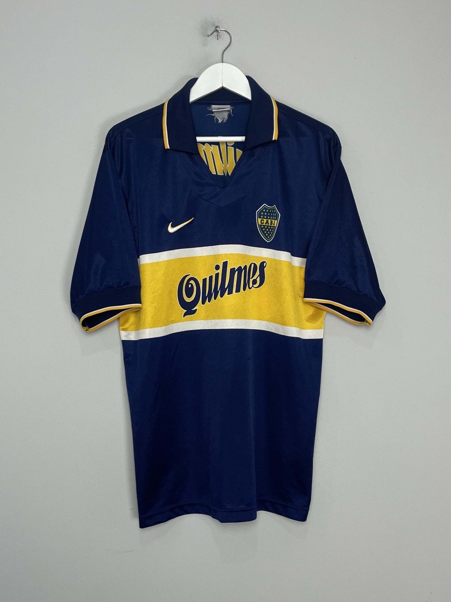 Shop 1996/98 BOCA JUNIORS HOME SHIRT (L) NIKE, classic football shirts, vintage football shirts & retro soccer jerseys at Cult Kits