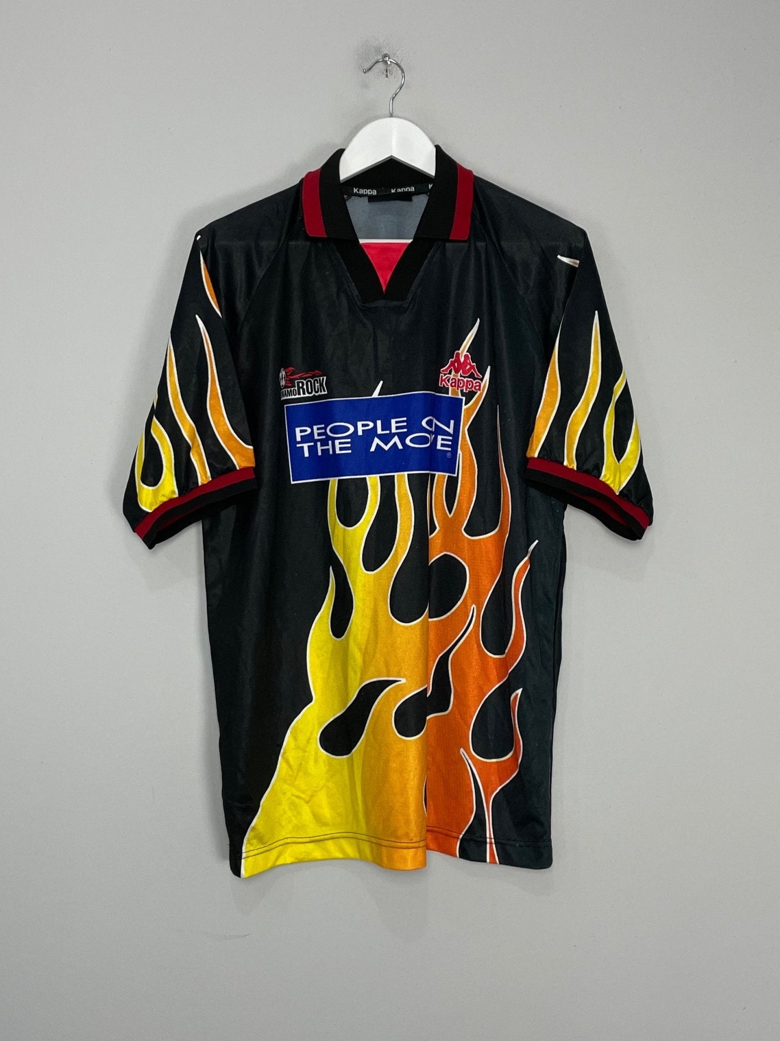 Shop 1996/98 DINAMO ROCK HOME SHIRT (XL) KAPPA, classic football shirts, vintage football shirts & retro soccer jerseys at Cult Kits