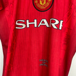 Shop 1996/98 MANCHESTER UNITED BECKHAM #10 HOME SHIRT (L) UMBRO, classic football shirts, vintage football shirts & retro soccer jerseys at Cult Kits