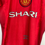 Shop 1996/98 MANCHESTER UNITED BECKHAM #10 HOME SHIRT (L) UMBRO, classic football shirts, vintage football shirts & retro soccer jerseys at Cult Kits