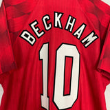 Shop 1996/98 MANCHESTER UNITED BECKHAM #10 HOME SHIRT (L) UMBRO, classic football shirts, vintage football shirts & retro soccer jerseys at Cult Kits
