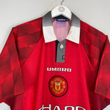 Shop 1996/98 MANCHESTER UNITED CANTONA #7 HOME SHIRT (XL) UMBRO, classic football shirts, vintage football shirts & retro soccer jerseys at Cult Kits