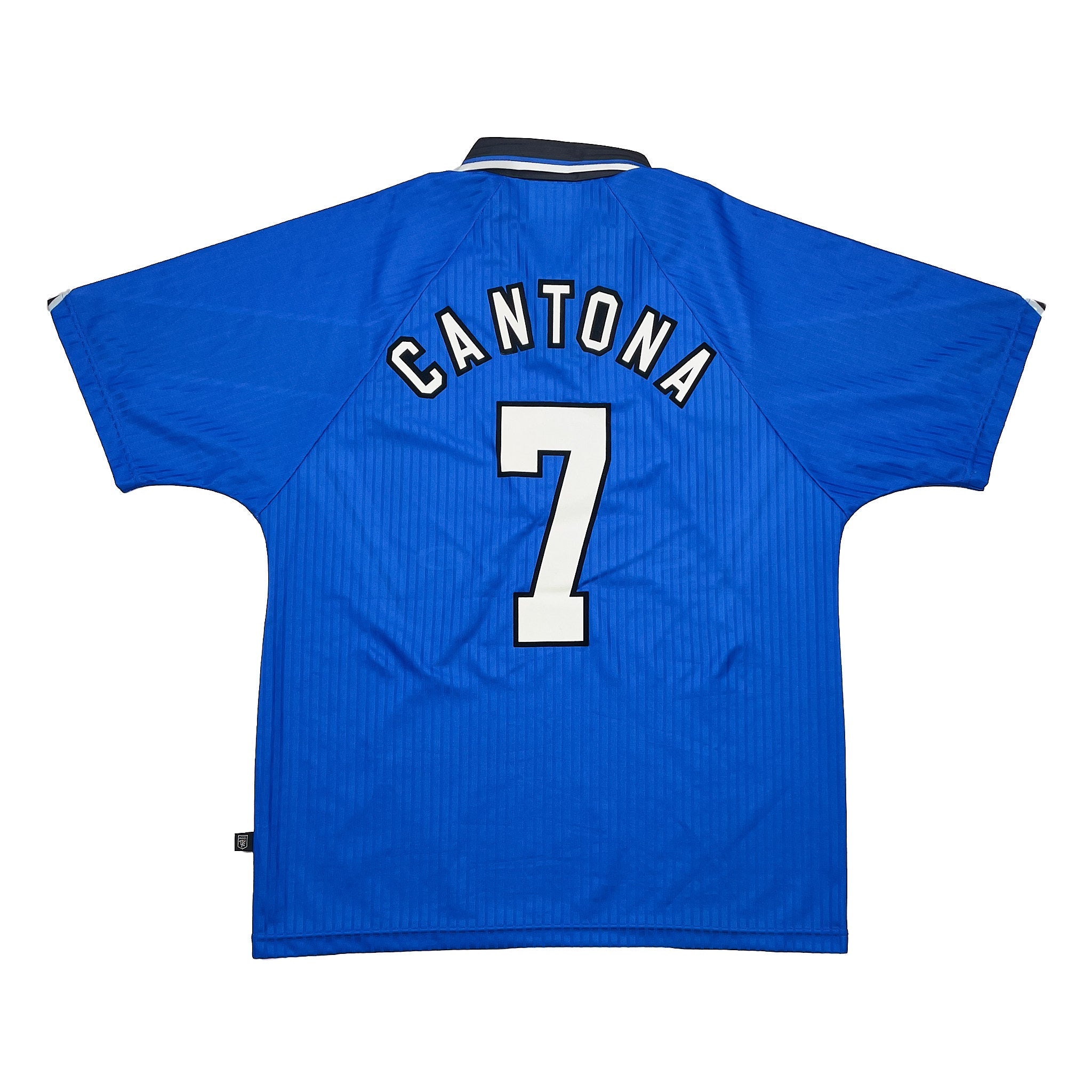 Buy 1996/98 Manchester United Cantona 7 Third Shirt (L) Umbro ~ Free worldwide shipping available ~ Authentic Vintage Football Shirts from Cult Kits