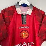 Shop 1996/98 MANCHESTER UNITED HOME SHIRT (L) UMBRO, classic football shirts, vintage football shirts & retro soccer jerseys at Cult Kits