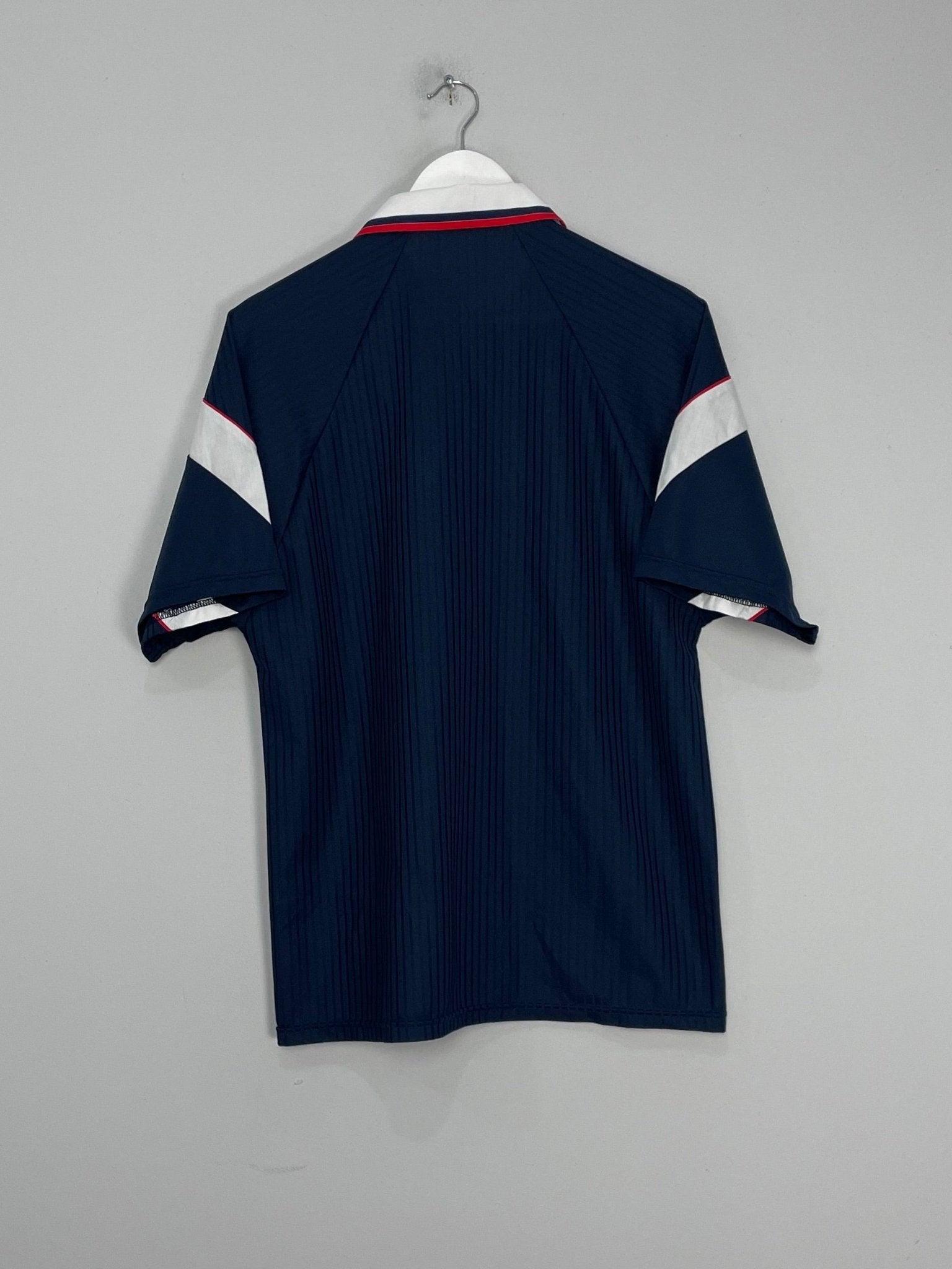 Shop 1996/98 SCOTLAND HOME SHIRT (L) UMBRO, classic football shirts, vintage football shirts & retro soccer jerseys at Cult Kits