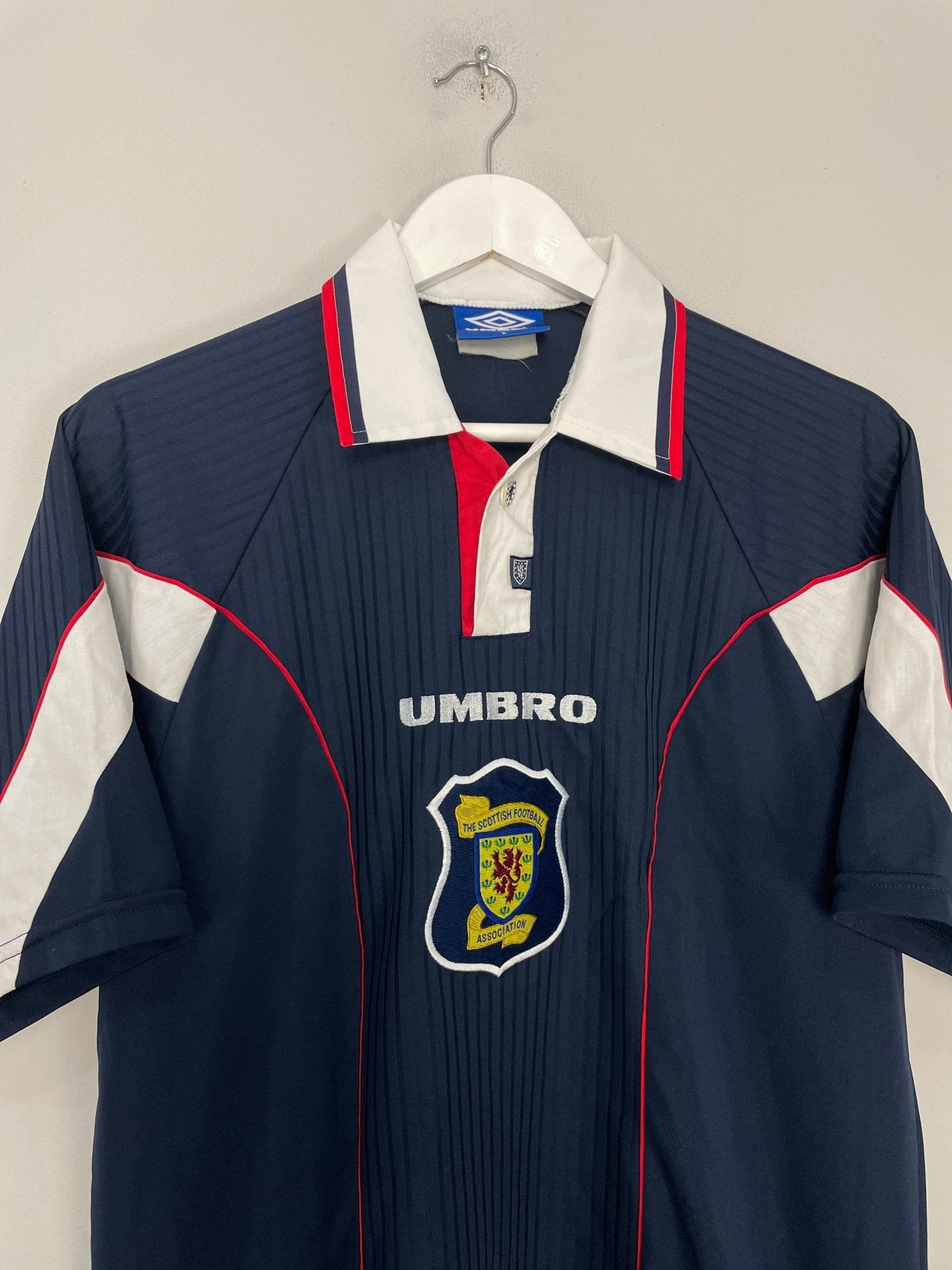 Shop 1996/98 SCOTLAND HOME SHIRT (L) UMBRO, classic football shirts, vintage football shirts & retro soccer jerseys at Cult Kits