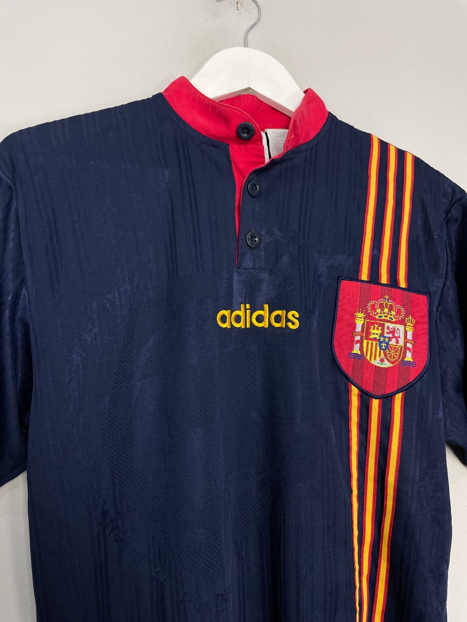 Shop 1996/98 SPAIN AWAY SHIRT (S) ADIDAS, classic football shirts, vintage football shirts & retro soccer jerseys at Cult Kits