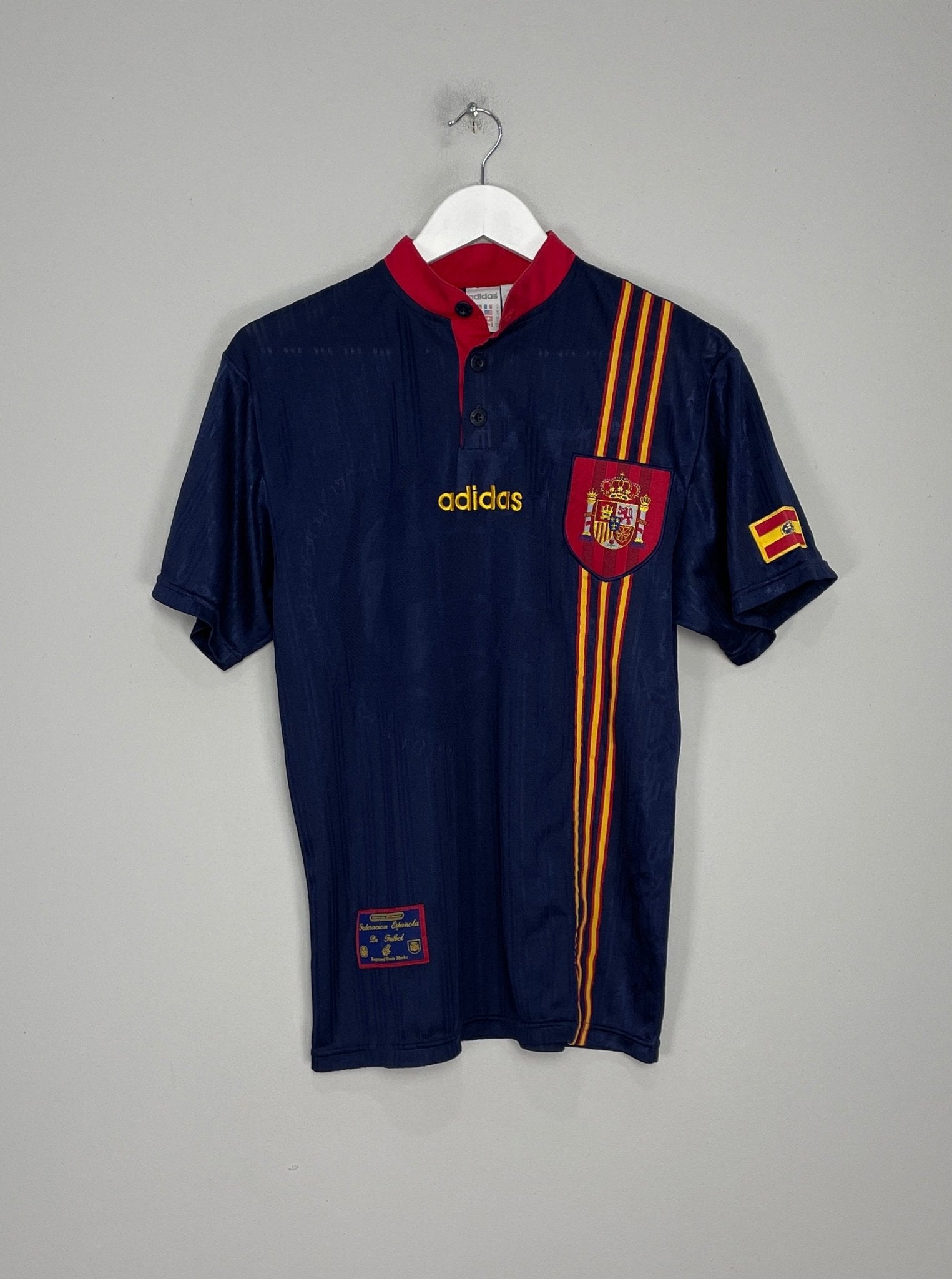 Shop 1996/98 SPAIN AWAY SHIRT (S) ADIDAS, classic football shirts, vintage football shirts & retro soccer jerseys at Cult Kits