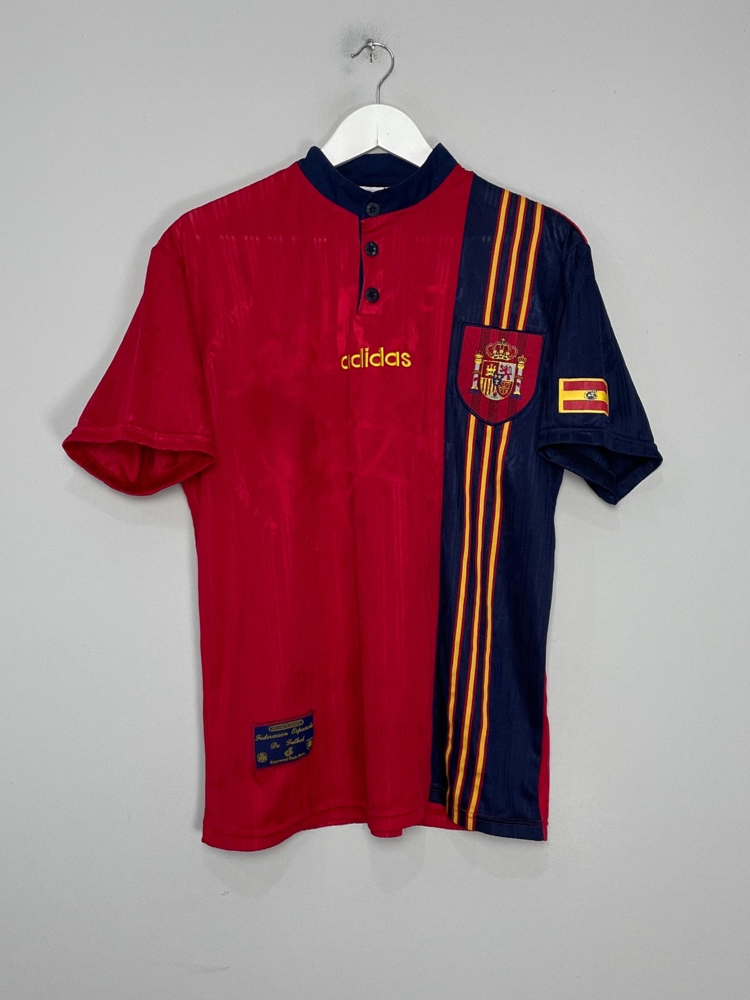 Shop 1996/98 SPAIN HOME SHIRT (M) ADIDAS, classic football shirts, vintage football shirts & retro soccer jerseys at Cult Kits