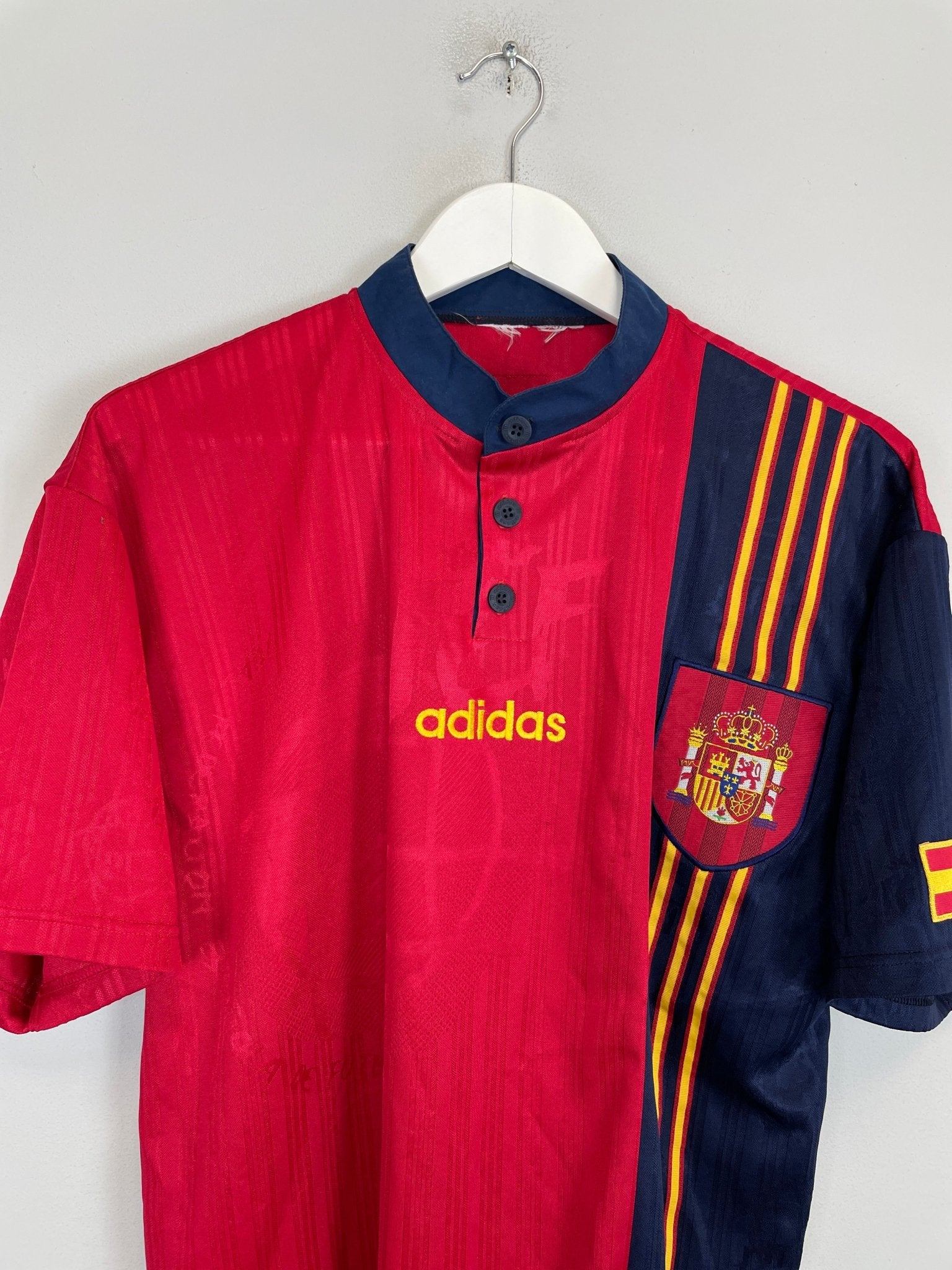 Shop 1996/98 SPAIN HOME SHIRT (XL) ADIDAS, classic football shirts, vintage football shirts & retro soccer jerseys at Cult Kits