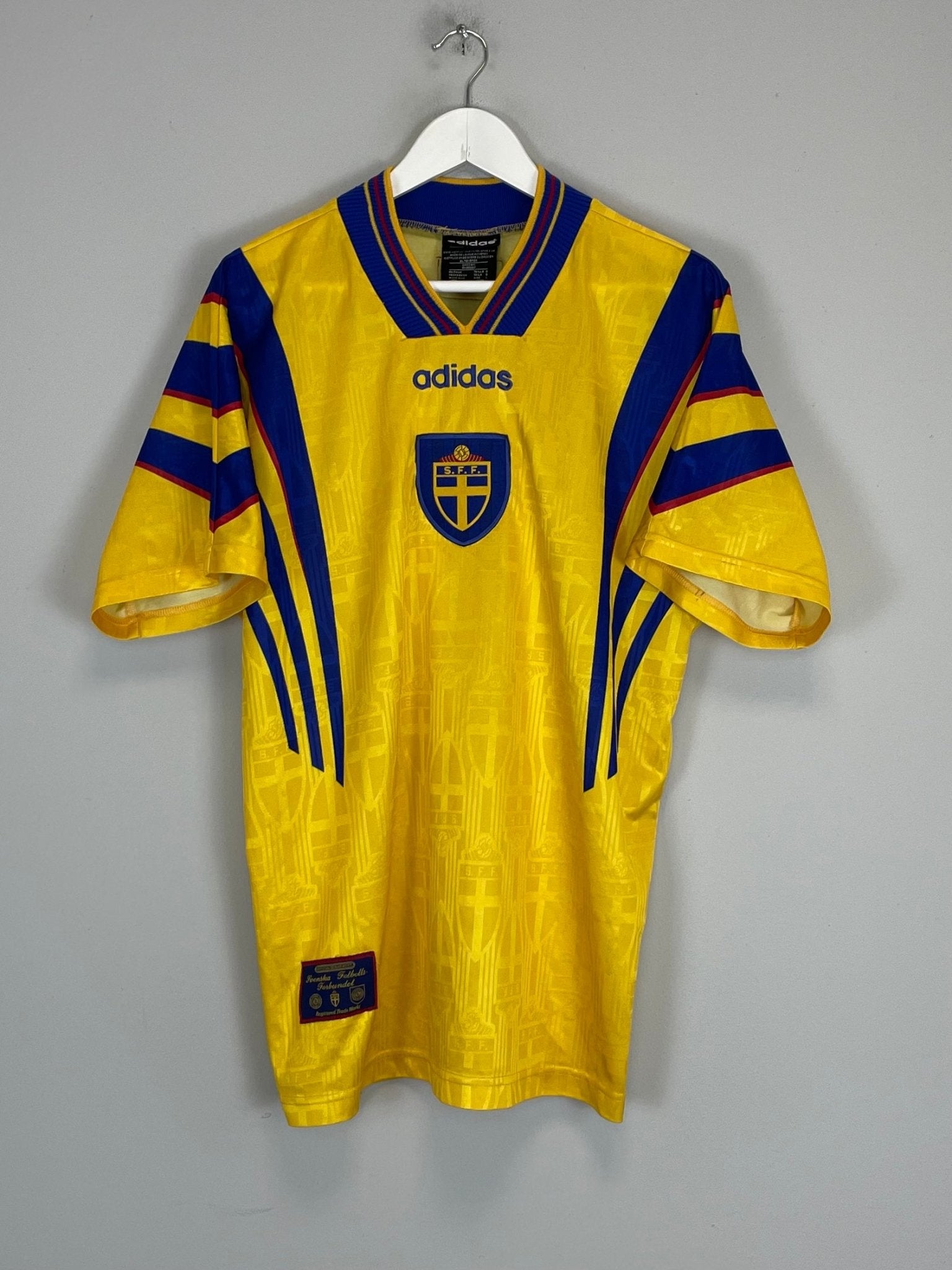 Shop 1996/98 SWEDEN HOME SHIRT (L) ADIDAS, classic football shirts, vintage football shirts & retro soccer jerseys at Cult Kits