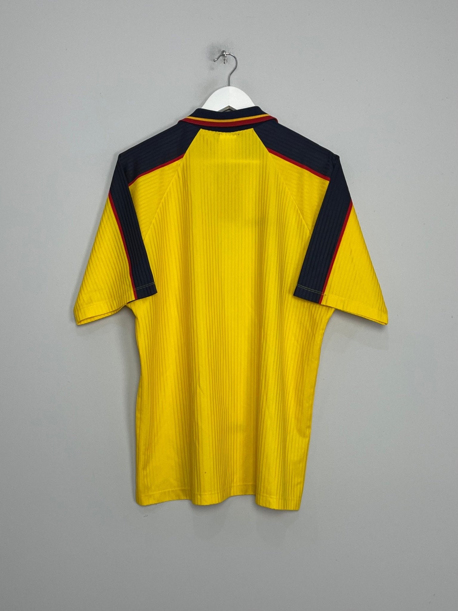 Shop 1996/99 SCOTLAND AWAY SHIRT (L) UMBRO, classic football shirts, vintage football shirts & retro soccer jerseys at Cult Kits