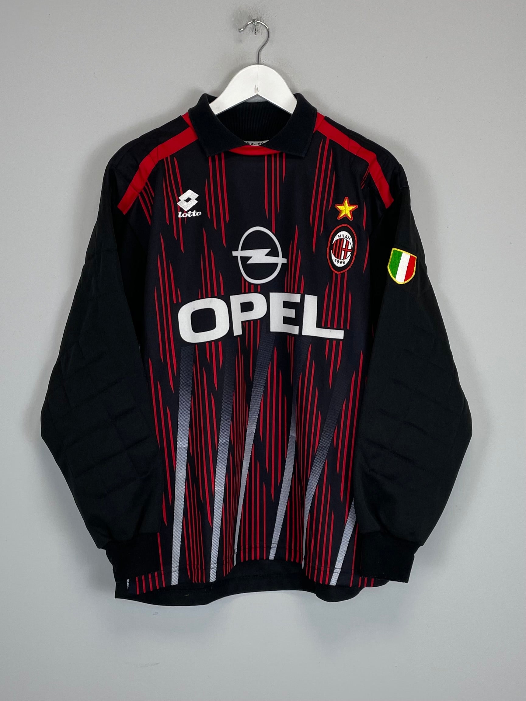 Shop 1996/97 AC MILAN GK SHIRT (XL) LOTTO, classic football shirts, vintage football shirts & retro soccer jerseys at Cult Kits