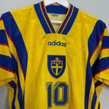 Shop 1997 SWEDEN DAHLIN #10 HOME SHIRT (M) ADIDAS, classic football shirts, vintage football shirts & retro soccer jerseys at Cult Kits