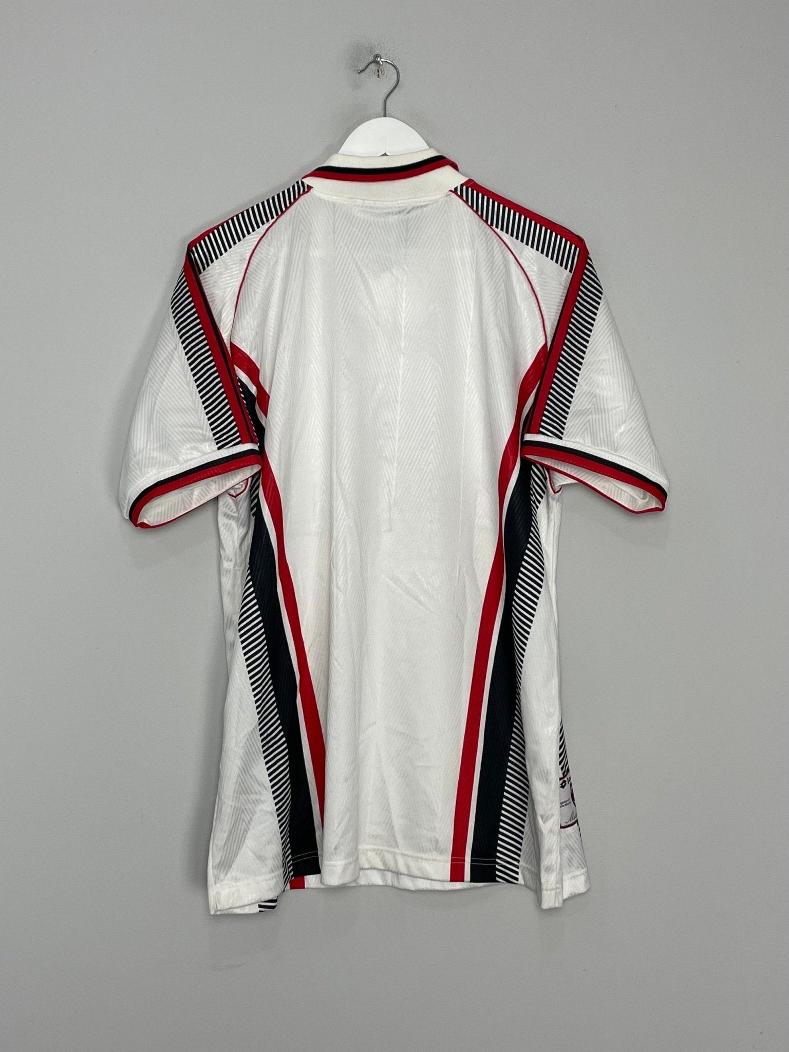 Shop 1997/98 AC MILAN *BNWT* AWAY SHIRT (L) LOTTO, classic football shirts, vintage football shirts & retro soccer jerseys at Cult Kits