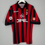 Shop 1997/98 AC MILAN KLUIVERT #9 C/L HOME SHIRT (XL) LOTTO, classic football shirts, vintage football shirts & retro soccer jerseys at Cult Kits