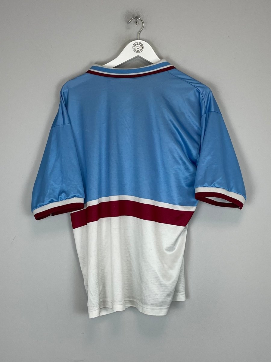 1997/98 ASTON VILLA AWAY SHIRT (L) REEBOK - Cult Kits - Large - Buy Vintage Football Shirts, Authentic Retro Football Shirts For Sale, Classic Football Shirts & Soccer Jersey