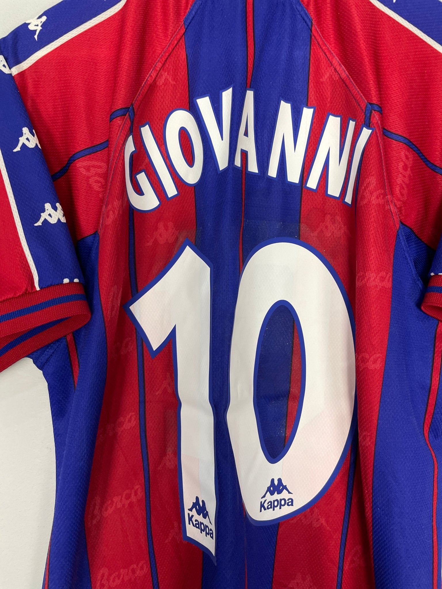 Shop 1997/98 BARCELONA GIOVANNI #10 HOME SHIRT (XL) KAPPA, classic football shirts, vintage football shirts & retro soccer jerseys at Cult Kits