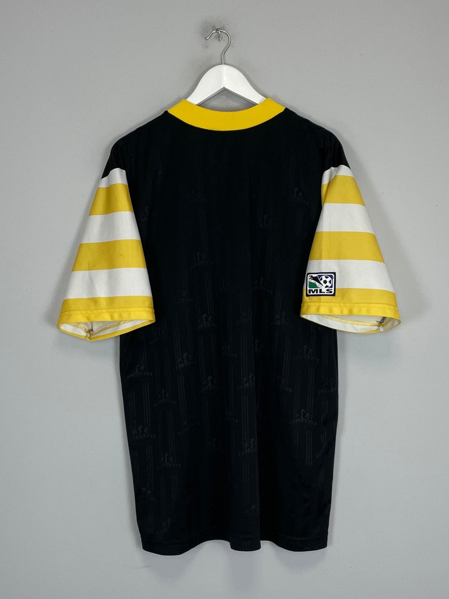 Shop 1997/98 COLOMBUS CREW HOME SHIRT (XL) ADIDAS, classic football shirts, vintage football shirts & retro soccer jerseys at Cult Kits