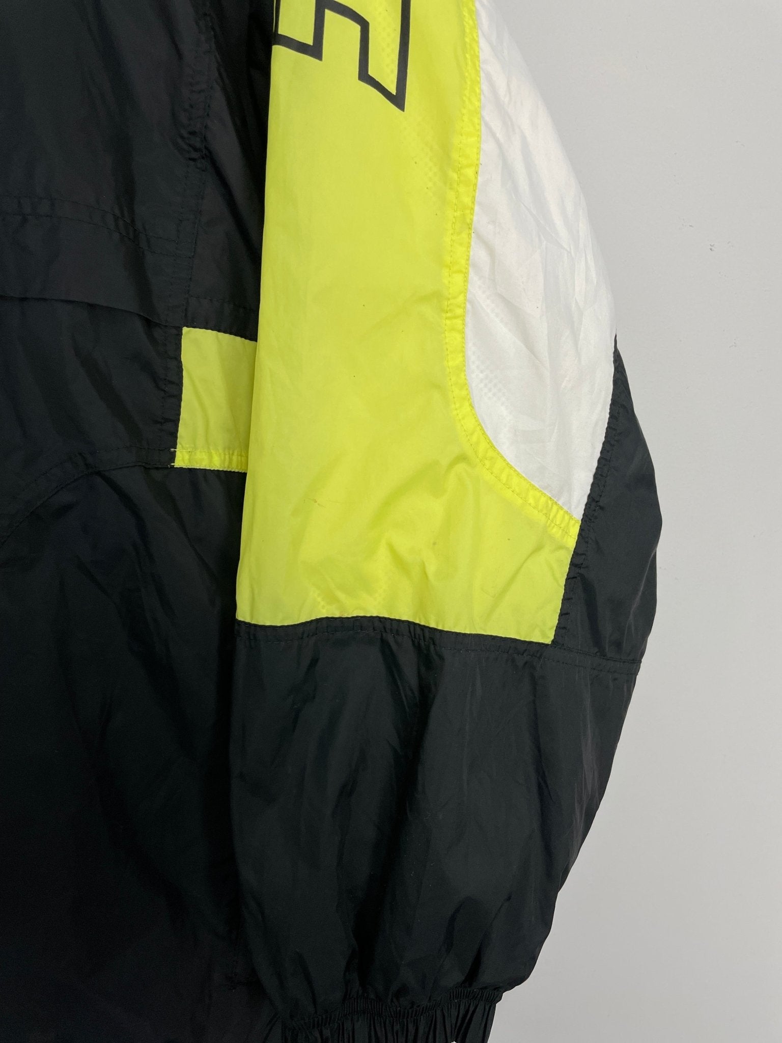 Shop 1997/98 DORTMUND TRACK JACKET (XXL) NIKE, classic football shirts, vintage football shirts & retro soccer jerseys at Cult Kits