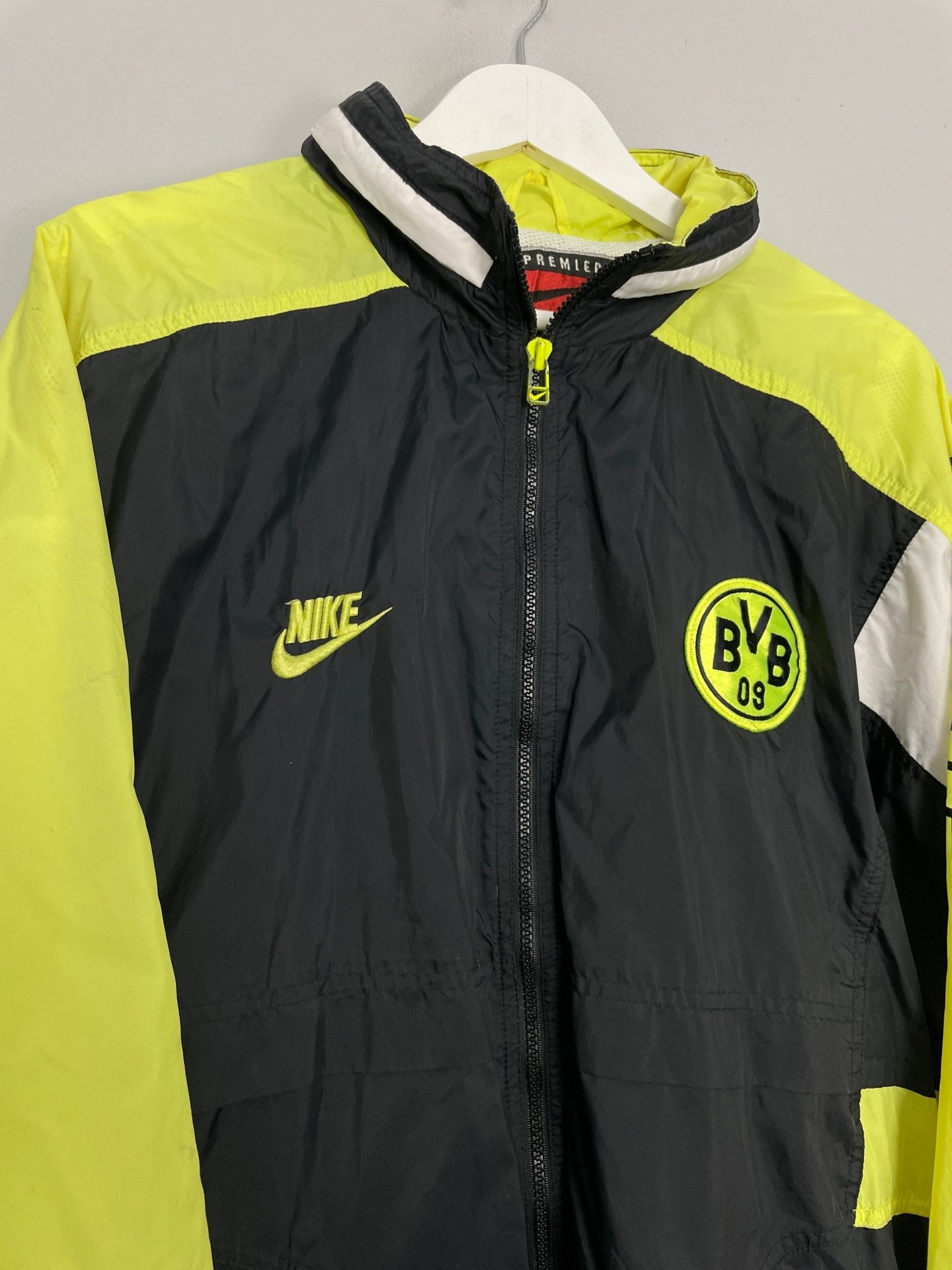 Shop 1997/98 DORTMUND TRACK JACKET (XXL) NIKE, classic football shirts, vintage football shirts & retro soccer jerseys at Cult Kits