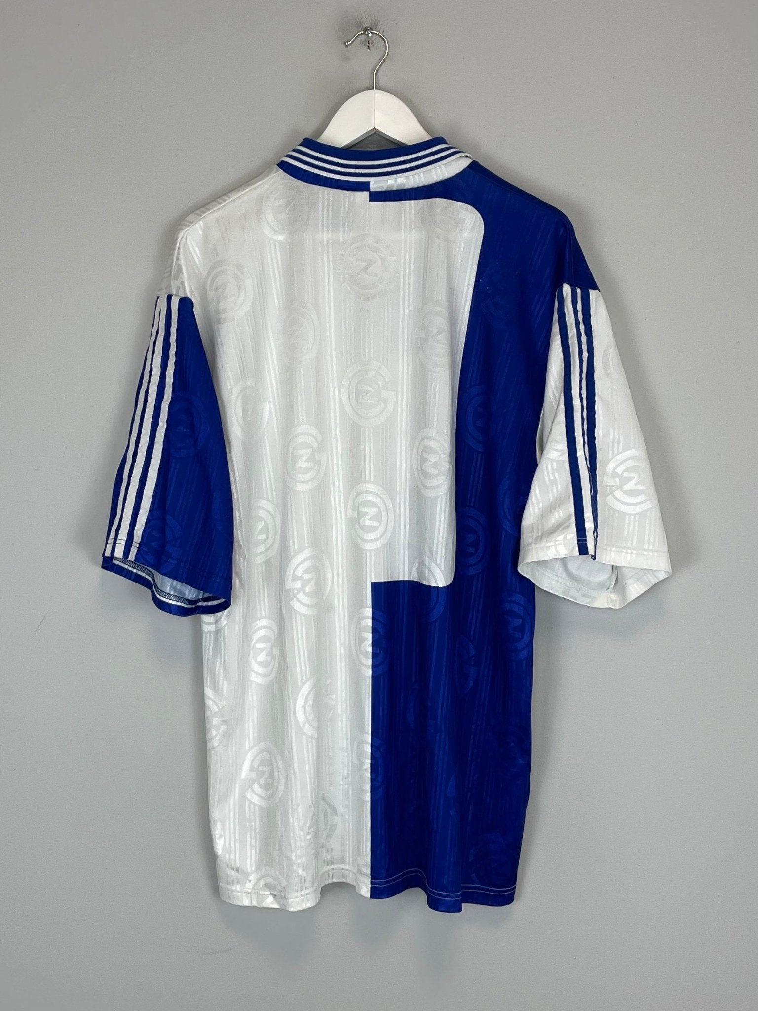 Shop 1997/98 GRASSHOPPERS HOME SHIRT (XL) ADIDAS, classic football shirts, vintage football shirts & retro soccer jerseys at Cult Kits