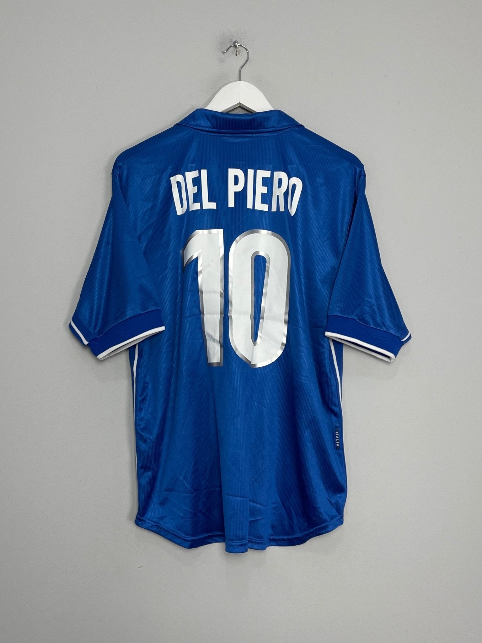 Shop 1997/98 ITALY DEL PIERO #10 HOME SHIRT (L) NIKE, classic football shirts, vintage football shirts & retro soccer jerseys at Cult Kits