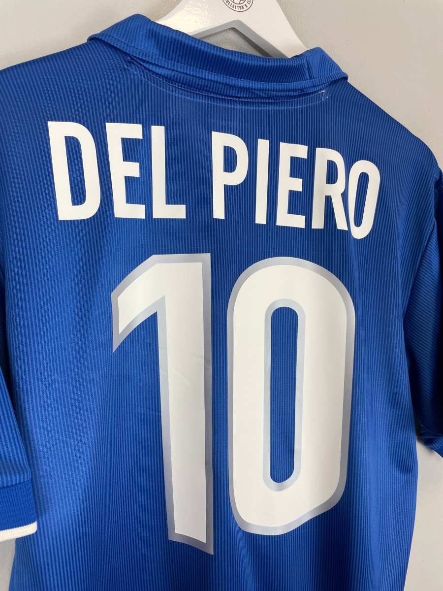 1997/98 ITALY DEL PIERO 10 HOME SHIRT (M) NIKE - Cult Kits - Medium - Buy Vintage Football Shirts, Authentic Retro Football Shirts For Sale, Classic Football Shirts & Soccer Jersey