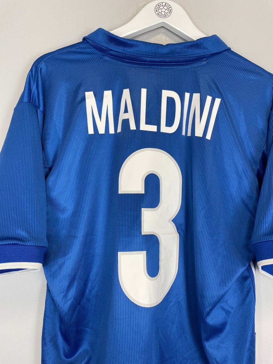 1997/98 ITALY MALDINI 3 HOME SHIRT (L) NIKE - Cult Kits - Large - Buy Vintage Football Shirts, Authentic Retro Football Shirts For Sale, Classic Football Shirts & Soccer Jersey