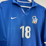 Shop 1997/98 ITALY R.BAGGIO #18 HOME SHIRT (XL) NIKE, classic football shirts, vintage football shirts & retro soccer jerseys at Cult Kits