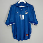 Shop 1997/98 ITALY R.BAGGIO #18 HOME SHIRT (XL) NIKE, classic football shirts, vintage football shirts & retro soccer jerseys at Cult Kits