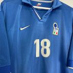 Shop 1997/98 ITALY R.BAGGIO #18 HOME SHIRT (XL) NIKE, classic football shirts, vintage football shirts & retro soccer jerseys at Cult Kits