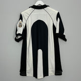 Shop 1997/98 JUVENTUS HOME SHIRT (L) KAPPA, classic football shirts, vintage football shirts & retro soccer jerseys at Cult Kits