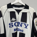 Shop 1997/98 JUVENTUS HOME SHIRT (L) KAPPA, classic football shirts, vintage football shirts & retro soccer jerseys at Cult Kits