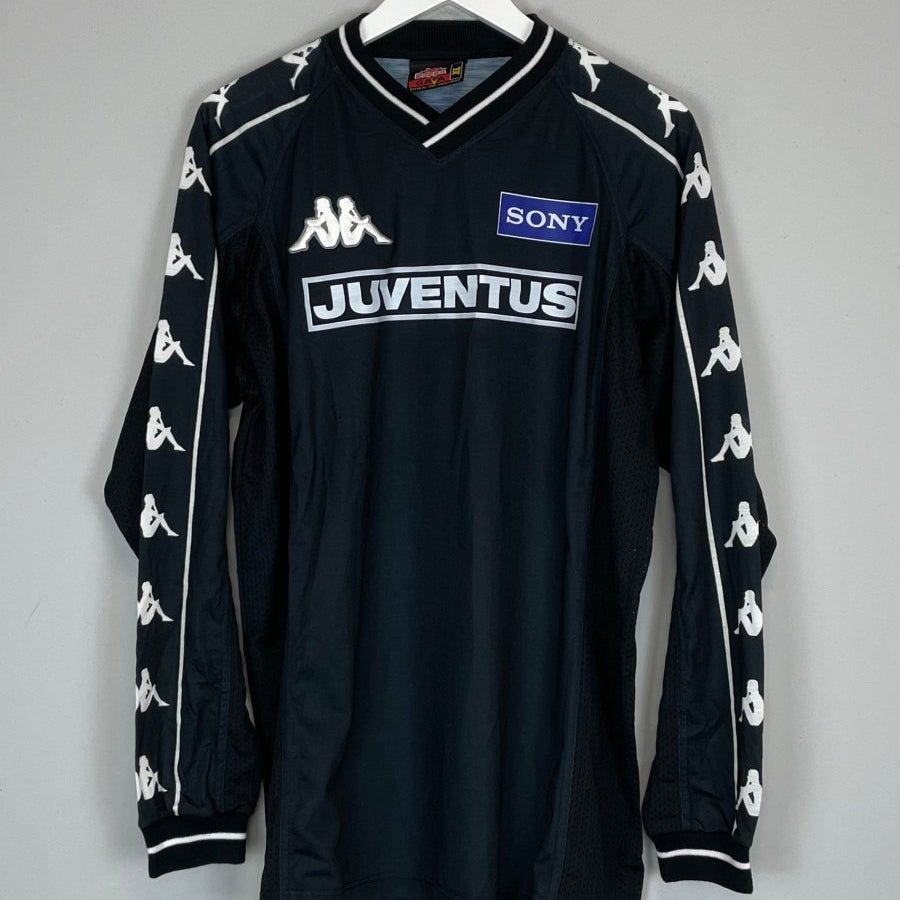 1997/98 JUVENTUS TRAINING SHIRT (XL) KAPPA - Cult Kits - XL - Buy Vintage Football Shirts, Authentic Retro Football Shirts For Sale, Classic Football Shirts & Soccer Jersey